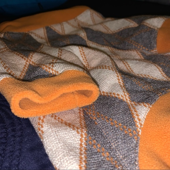 Large Dog Sweater Vest - Picture 4 of 11